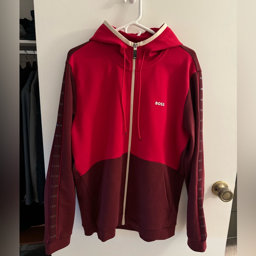 Hugo Boss zip up hoodie men’s large